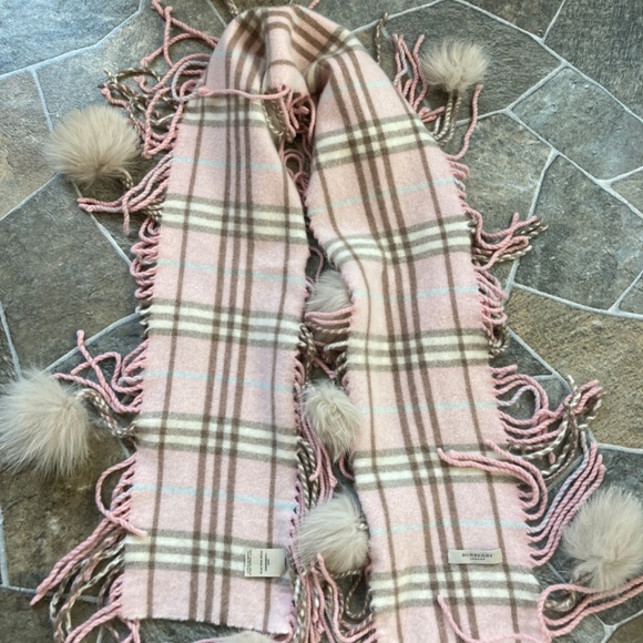 Burberry Cashmere Happy Fox Pom Pom Scarf - Picture 2 of 5